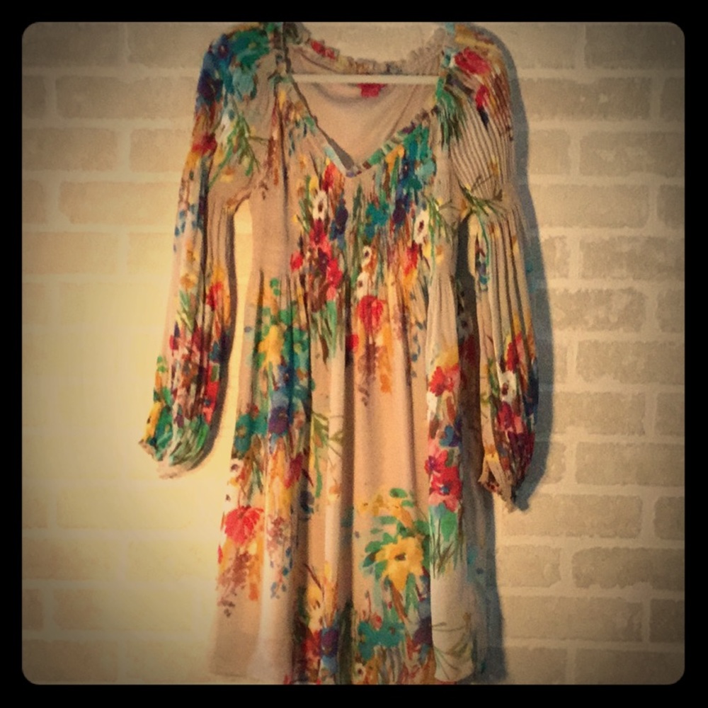 Gorgeous “Sunny Leigh” Floral Dress for Fall